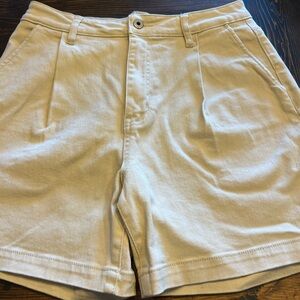 BCBGeneration Relaxed Trouser Shorts in Cream